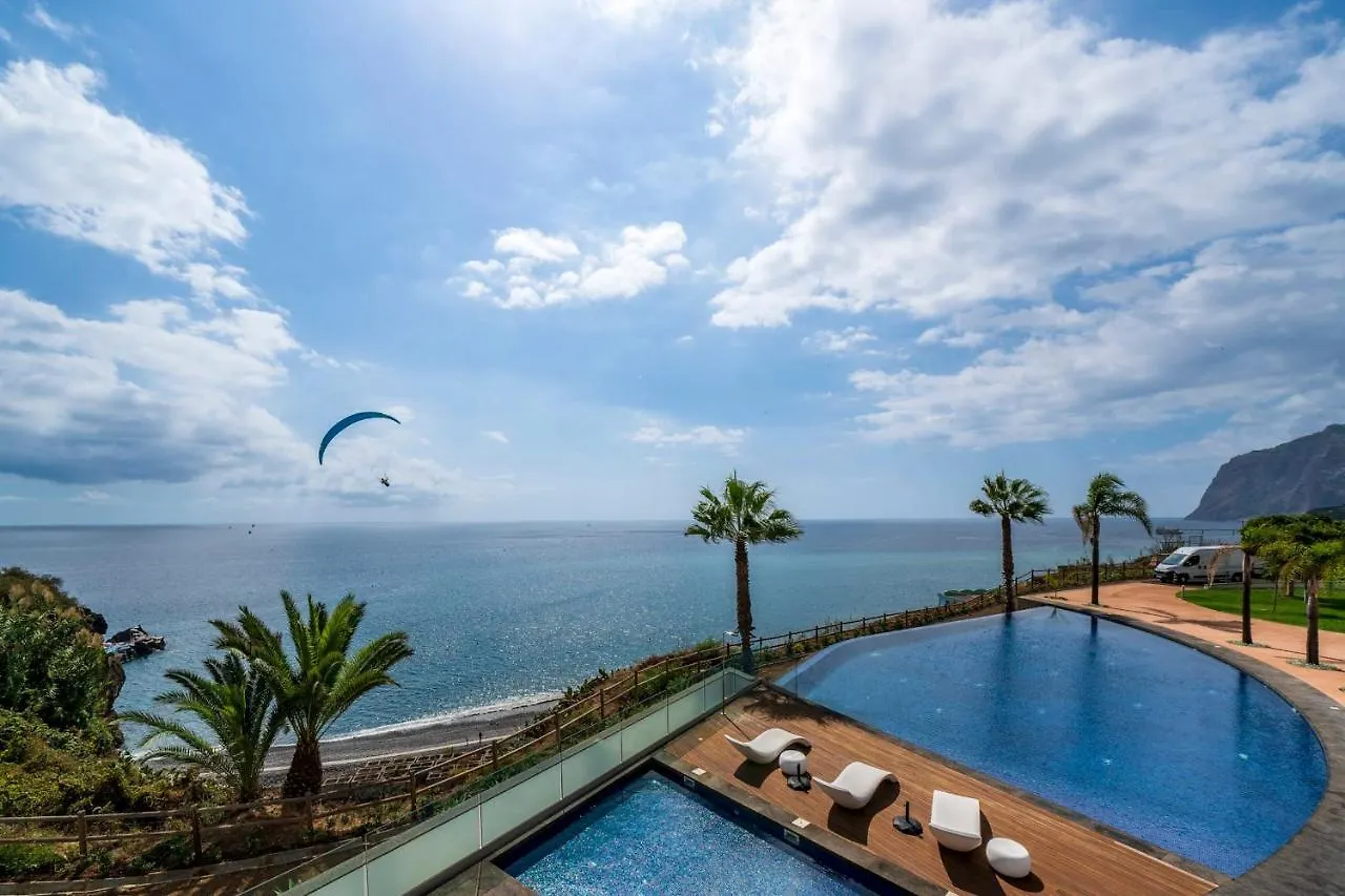 Madeira Palace I By An Island Apart フンシャル